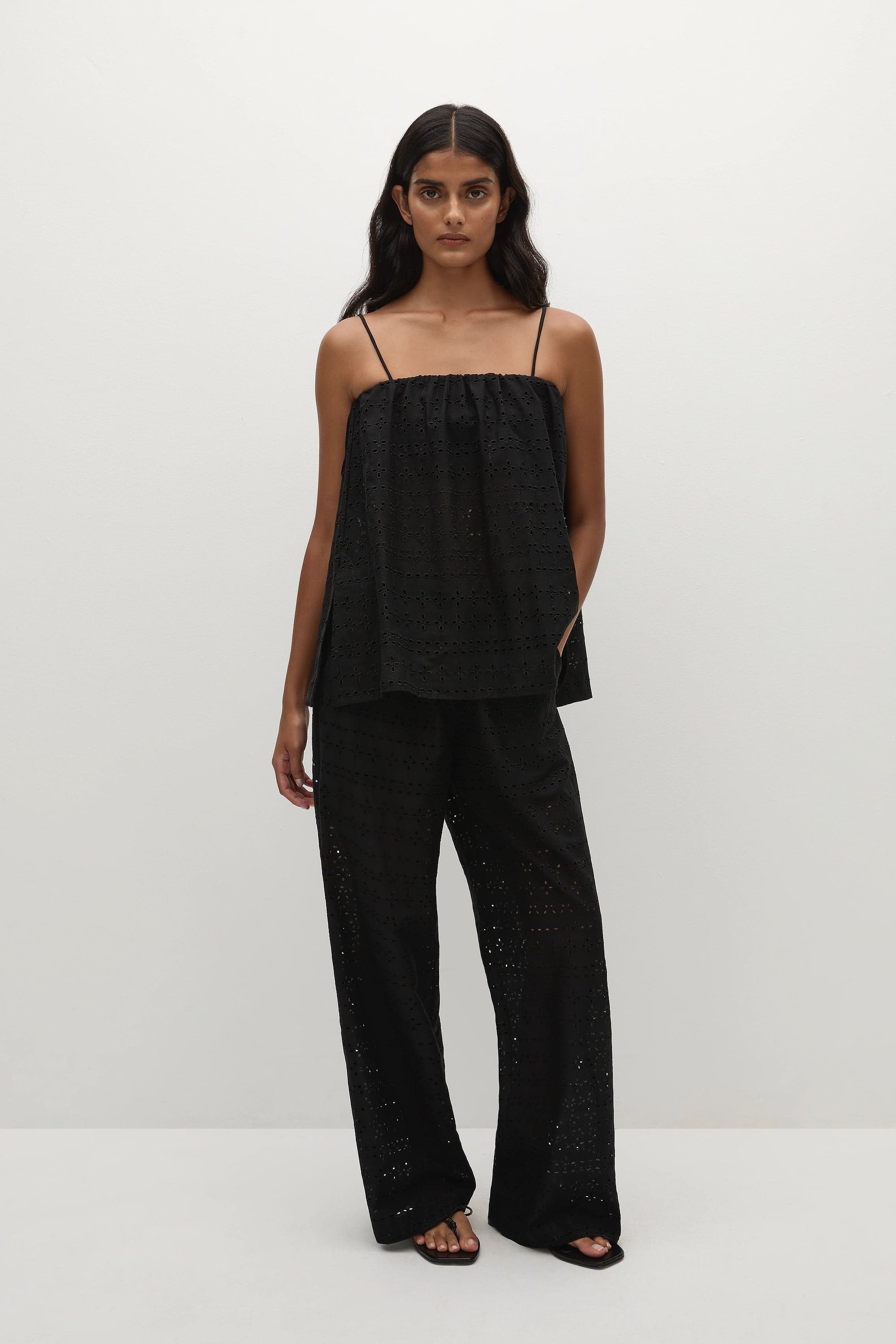 Navia Top Agnes Broderie Anglaise Black - Final Sale