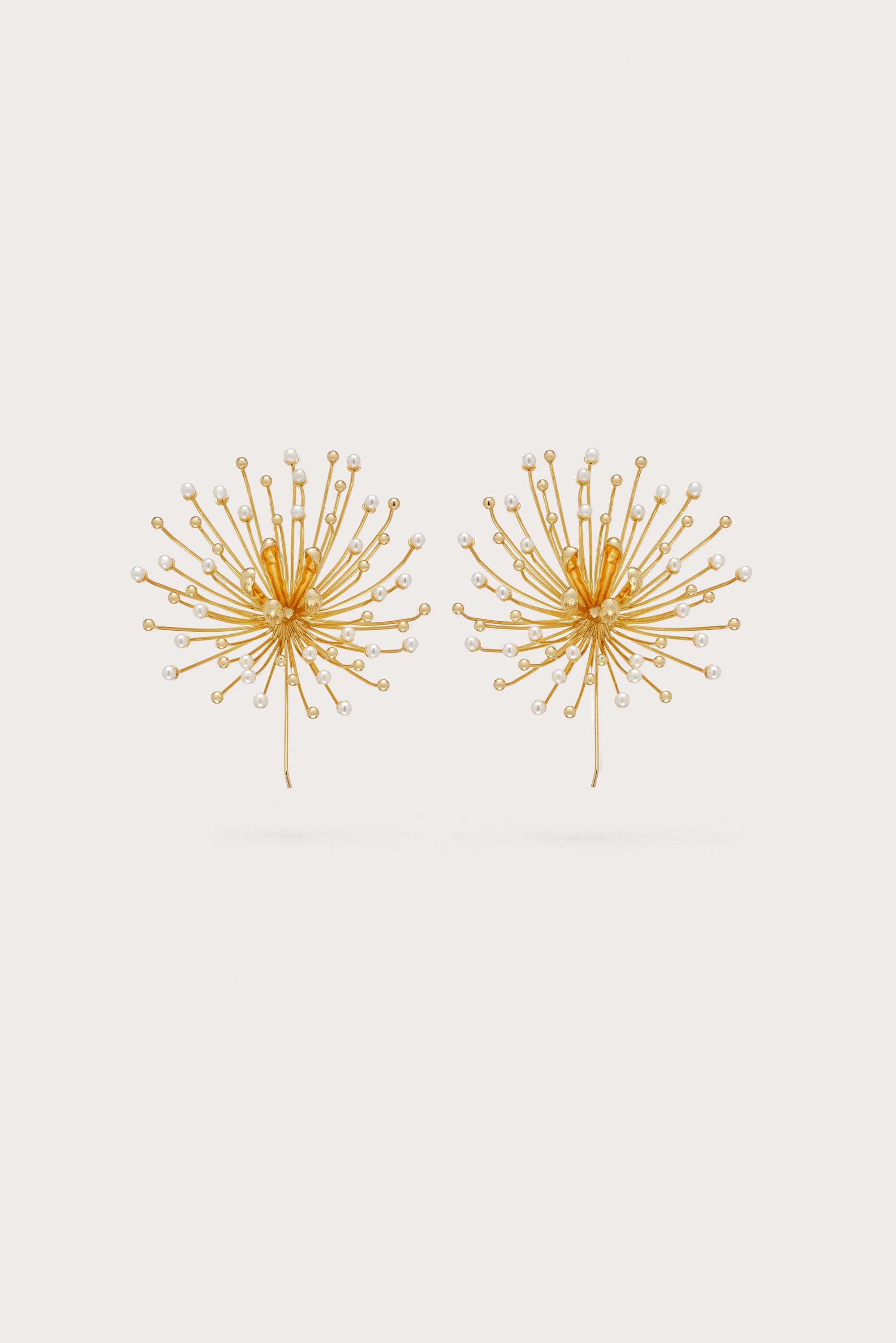 DAMITA EARRING - PEARL