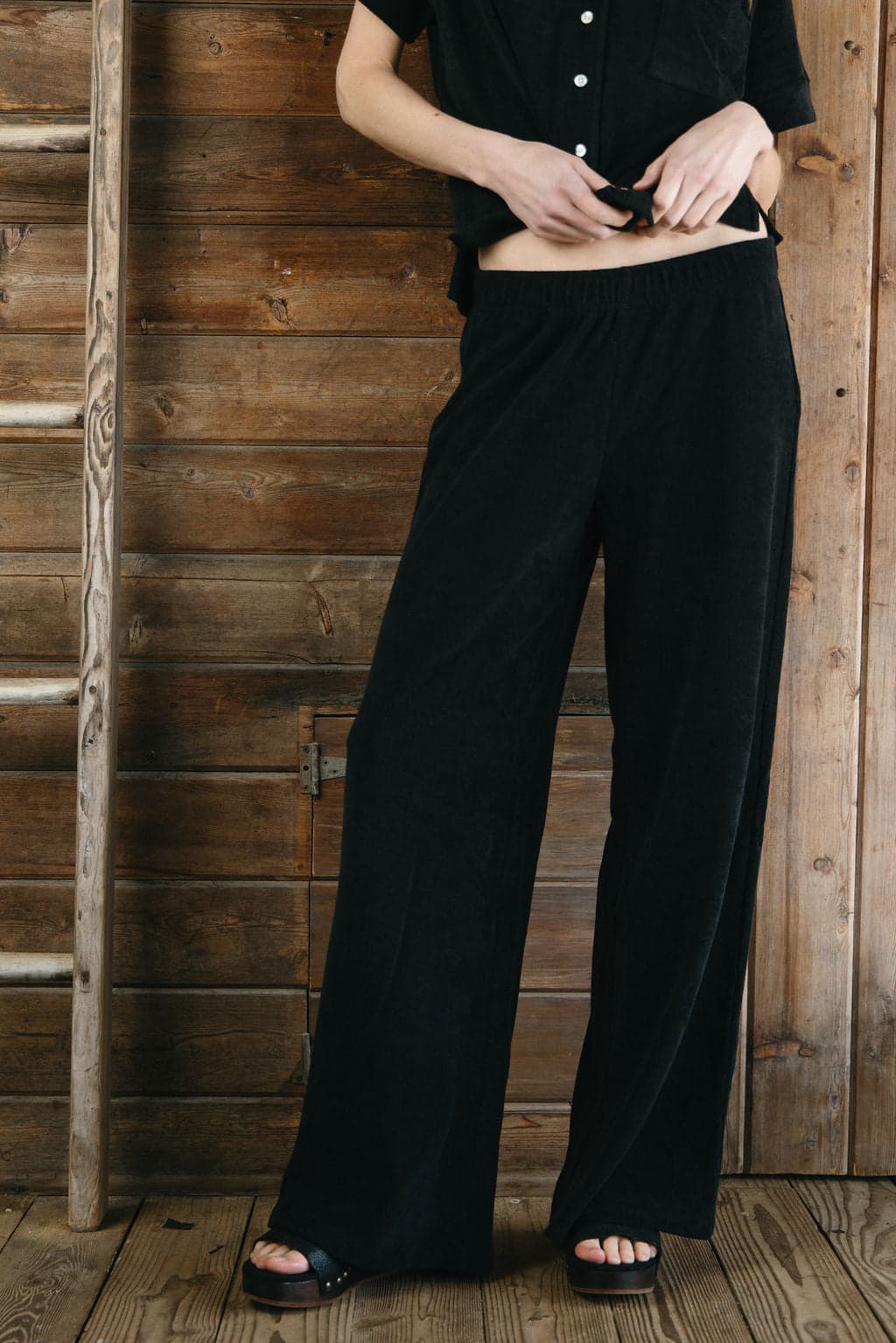 Shari Pant I Black