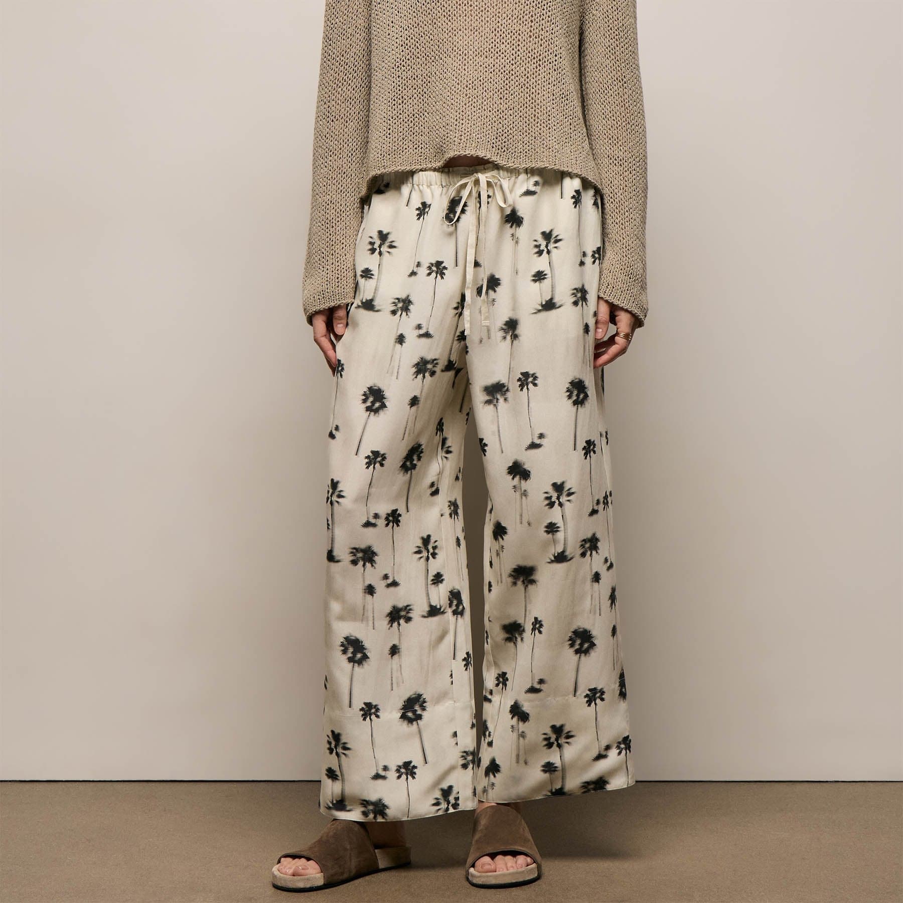 Printed Washed Silk Wide Cuff Pant - Allover Palm Print