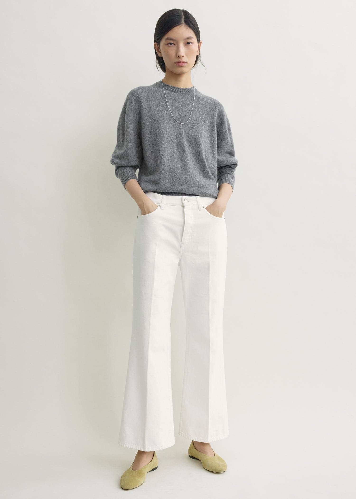 Kick flare denim off-white