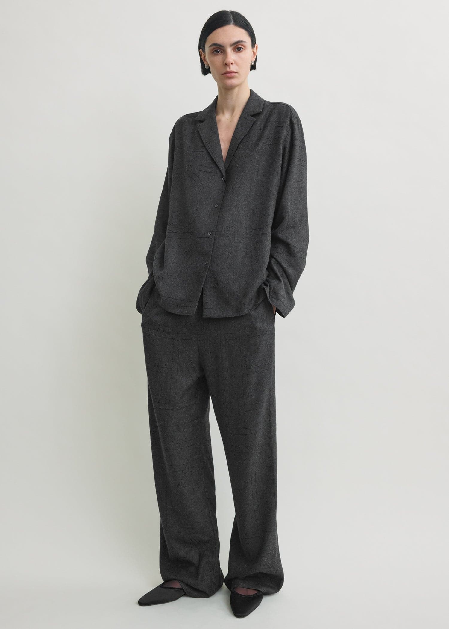 Monogram flannel pj top charcoal