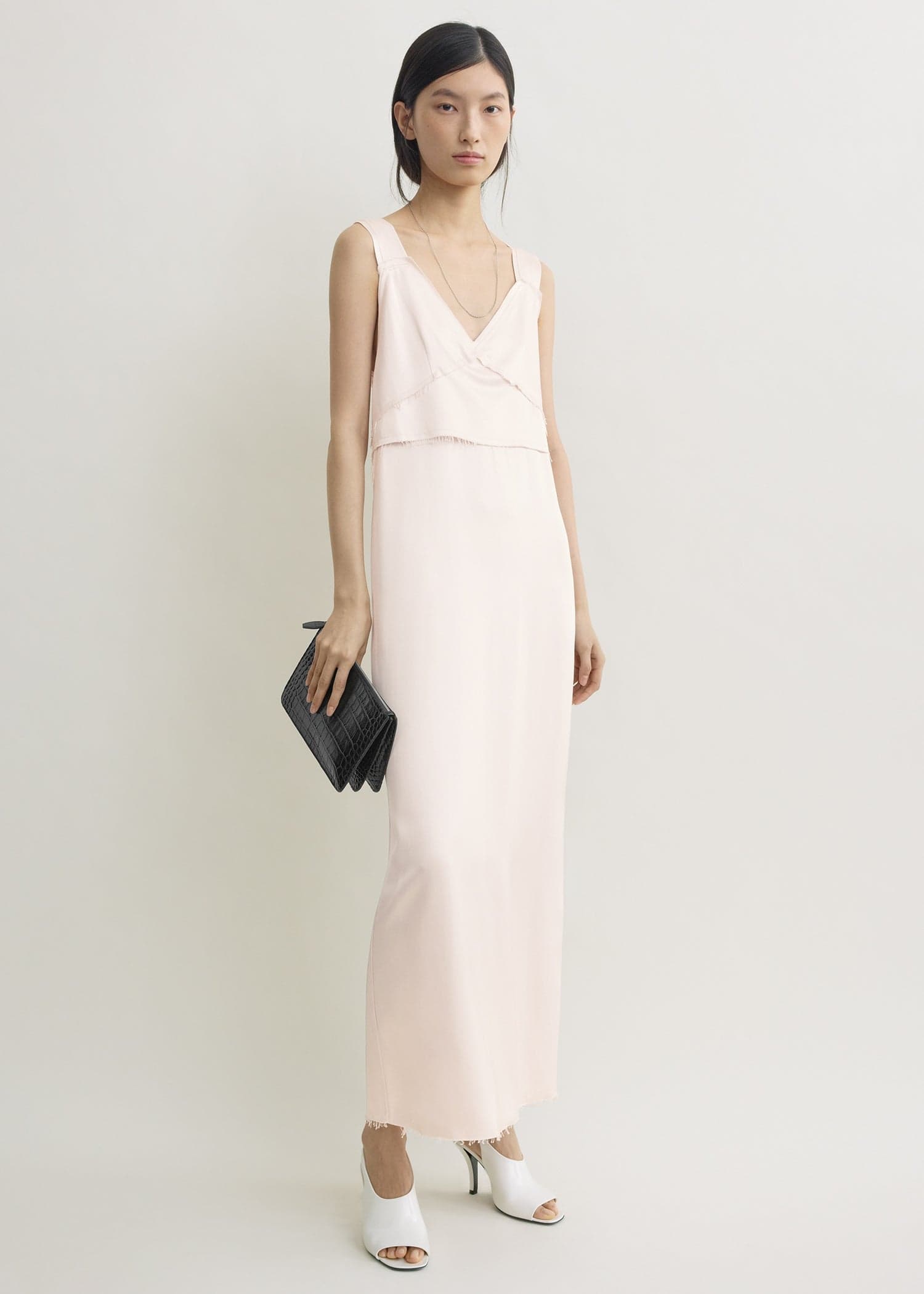 V-neck slip dress bloom