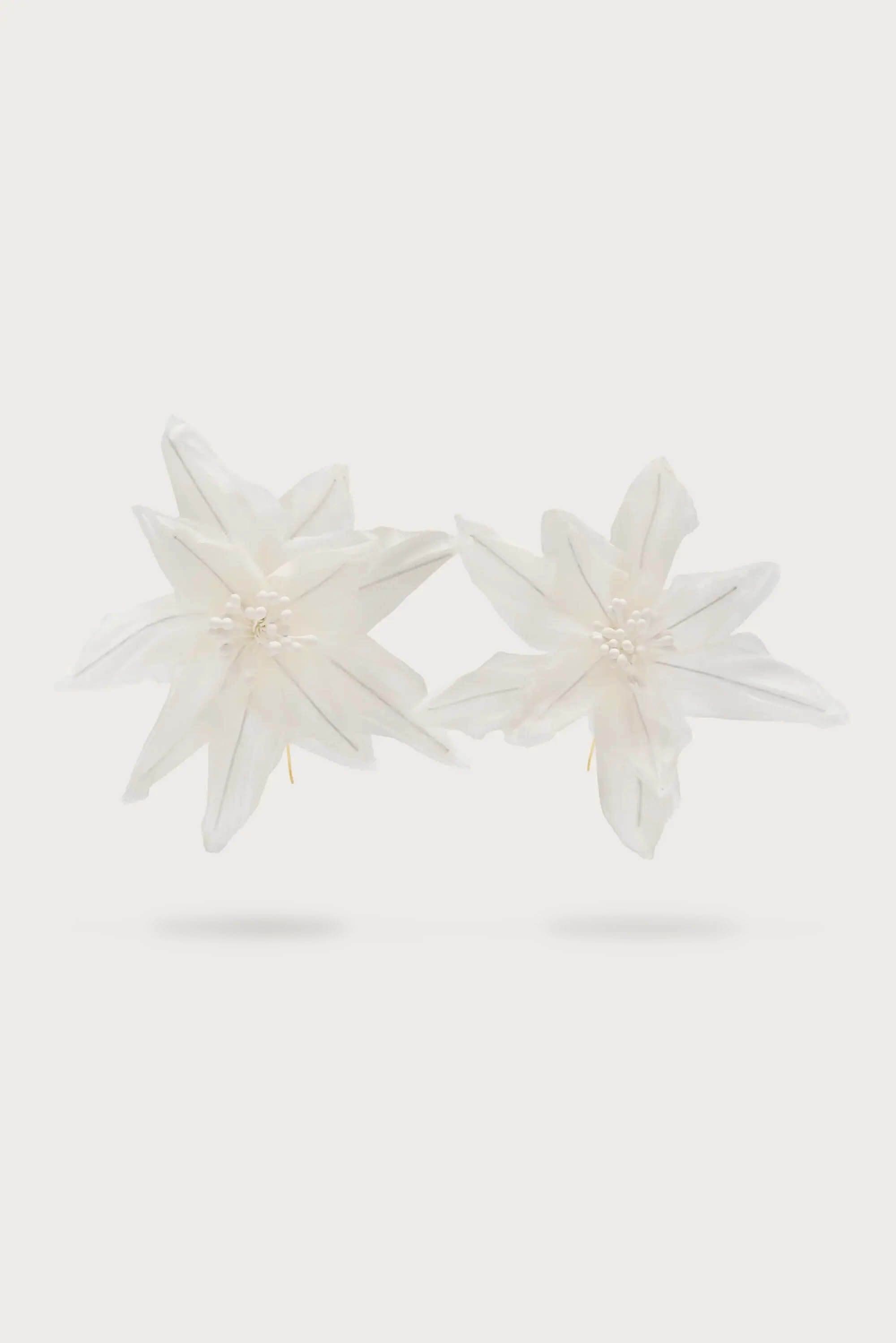 LAUREL EARRING - ANTIQUE WHITE