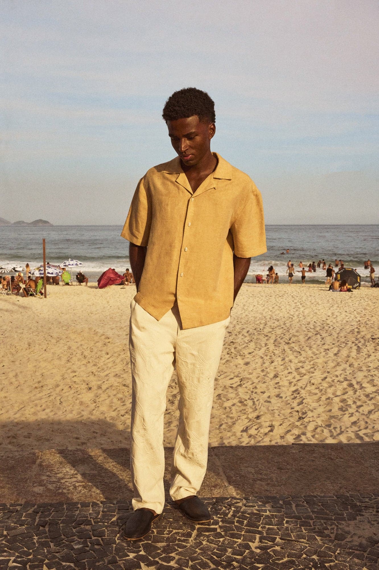 GRIFFIN SHIRT - ALMOND